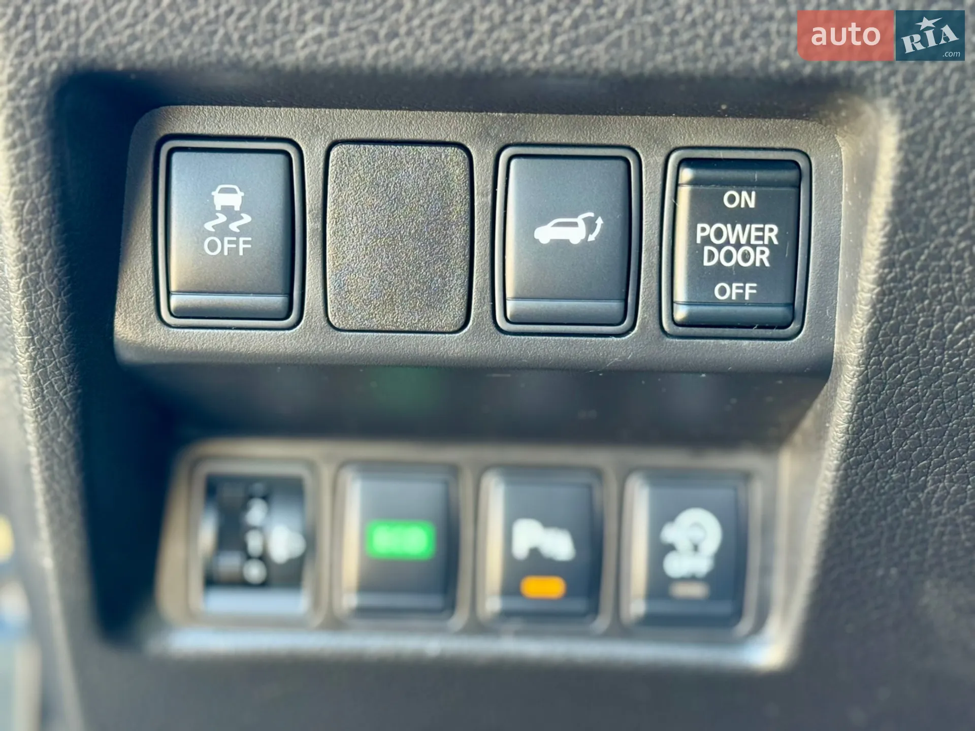 2016 Nissan X-Trail - мініатюра 25