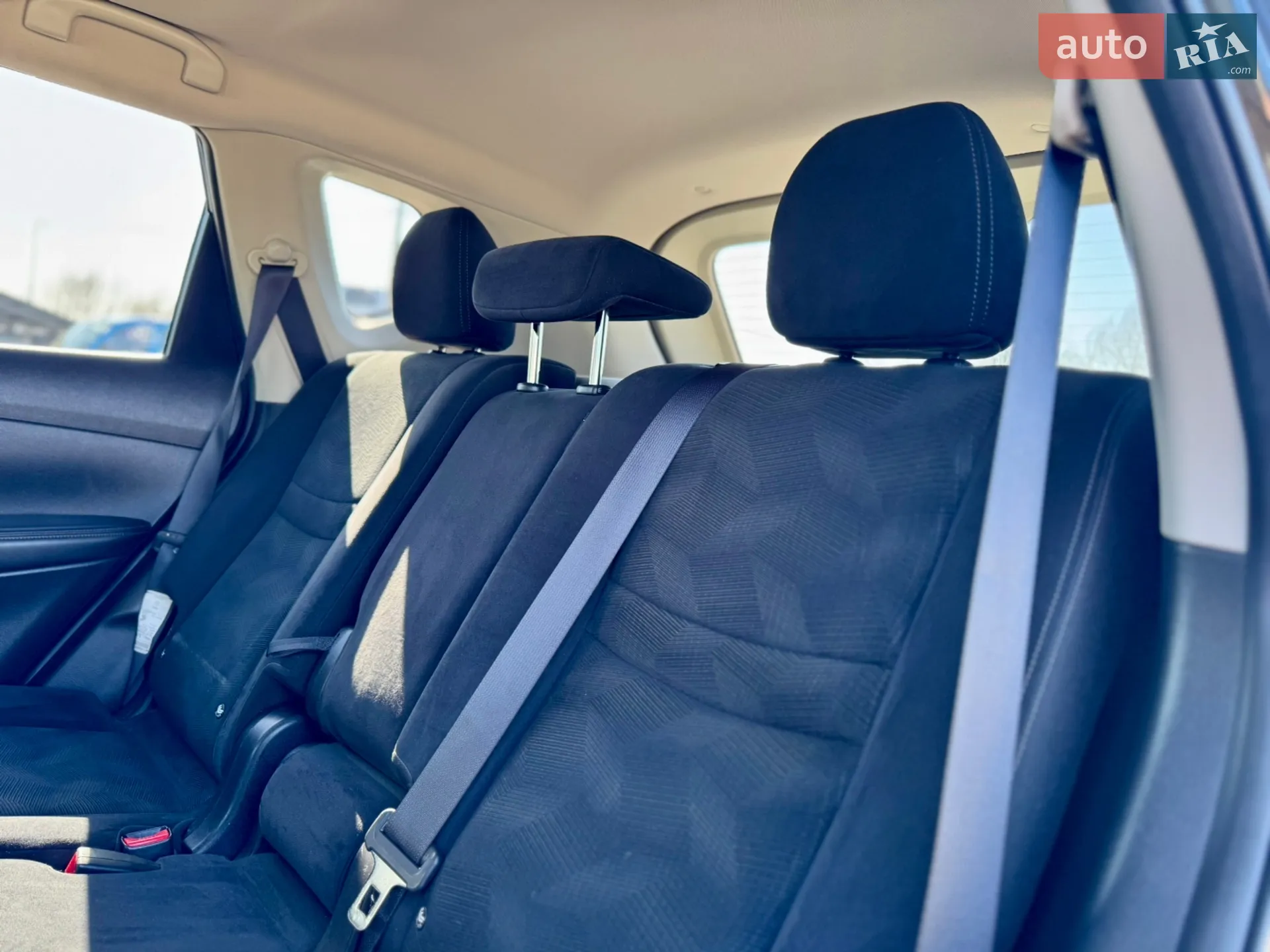 2016 Nissan X-Trail - мініатюра 42