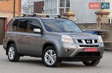 Внедорожник / Кроссовер Nissan X-Trail 2010 в Бродах