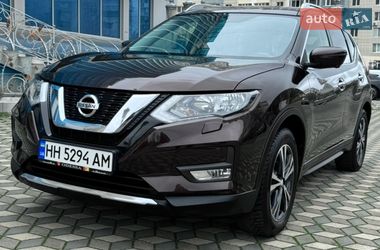 Внедорожник / Кроссовер Nissan X-Trail 2020 в Черноморске