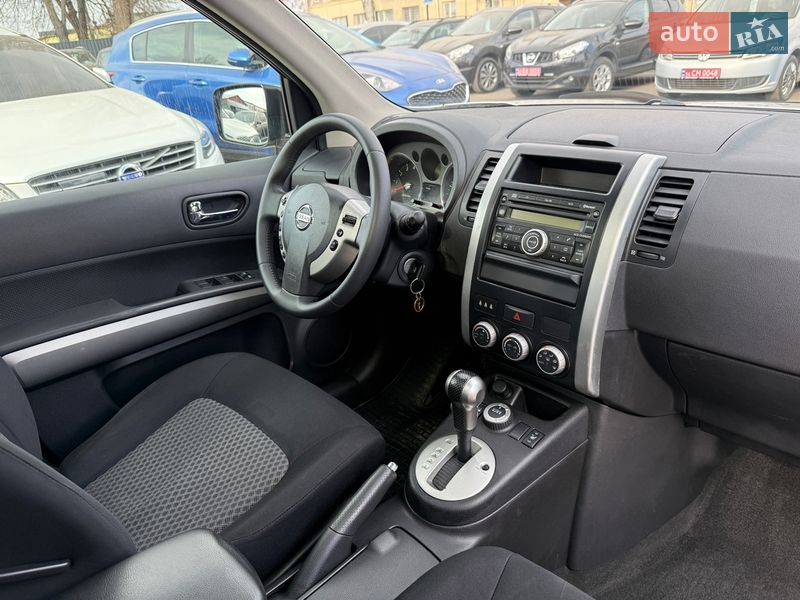 Внедорожник / Кроссовер Nissan X-Trail 2010 в Виннице