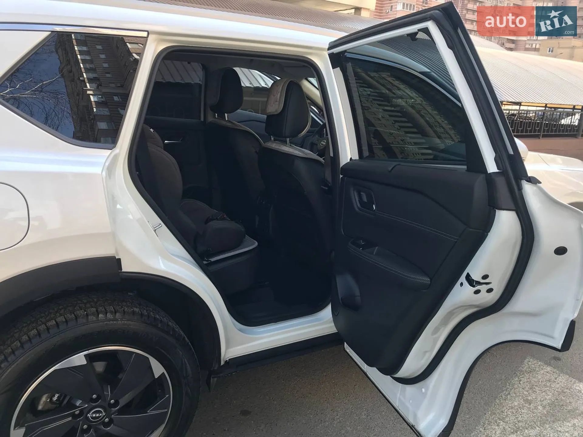 2025 Nissan X-Trail - мініатюра 24