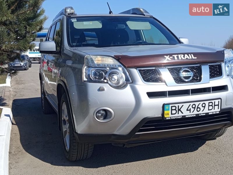 Внедорожник / Кроссовер Nissan X-Trail 2012 в Ровно