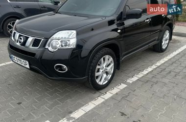 Внедорожник / Кроссовер Nissan X-Trail 2014 в Стрые