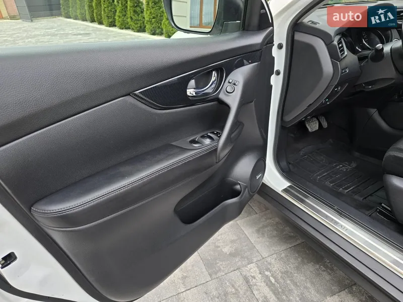 Nissan X-Trail 2018 VIN JN1TCAT32U0122181 фото оголошення 13 з 113