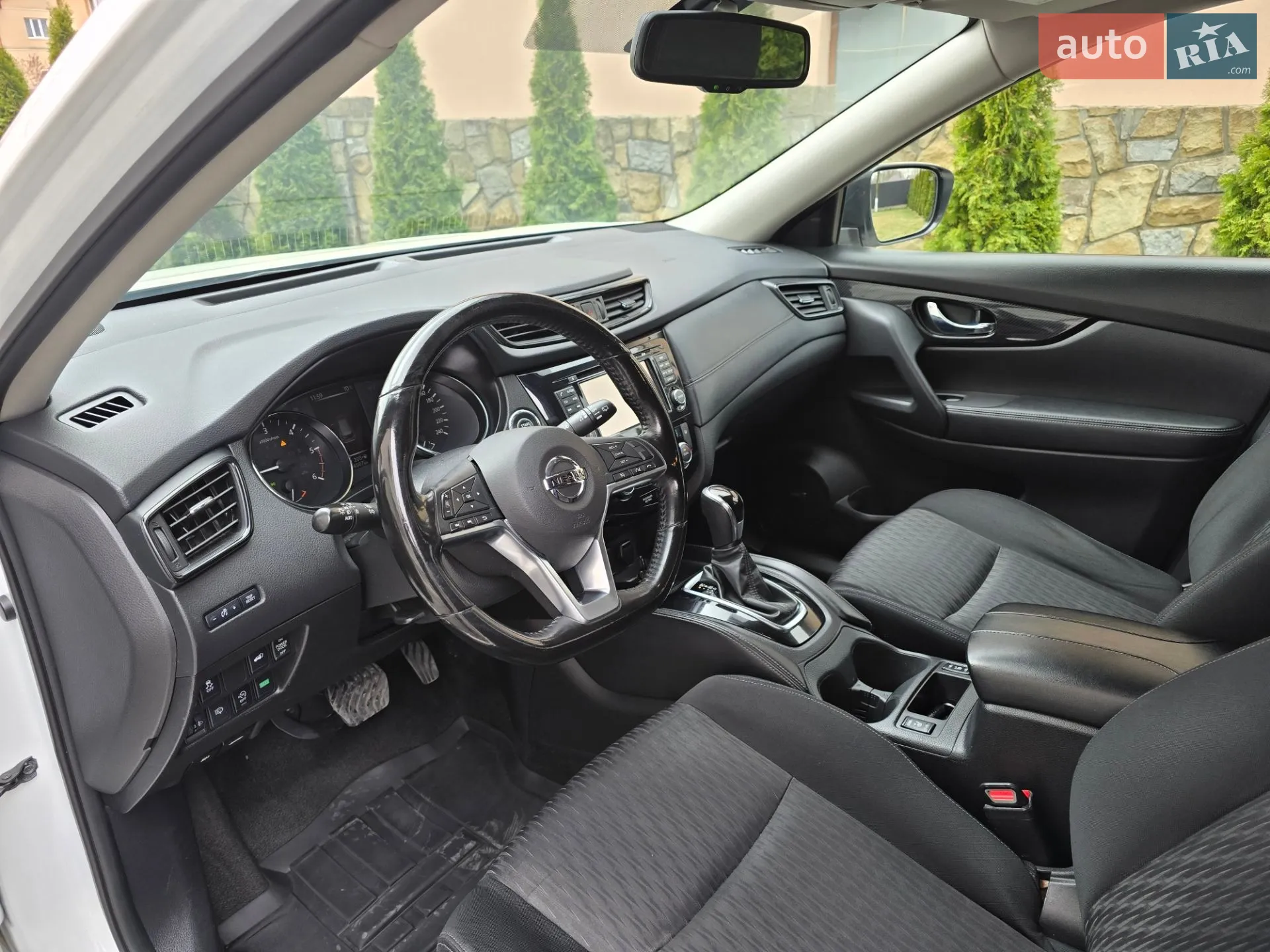Nissan X-Trail 2018 VIN JN1TCAT32U0122181 фото оголошення 14 з 74