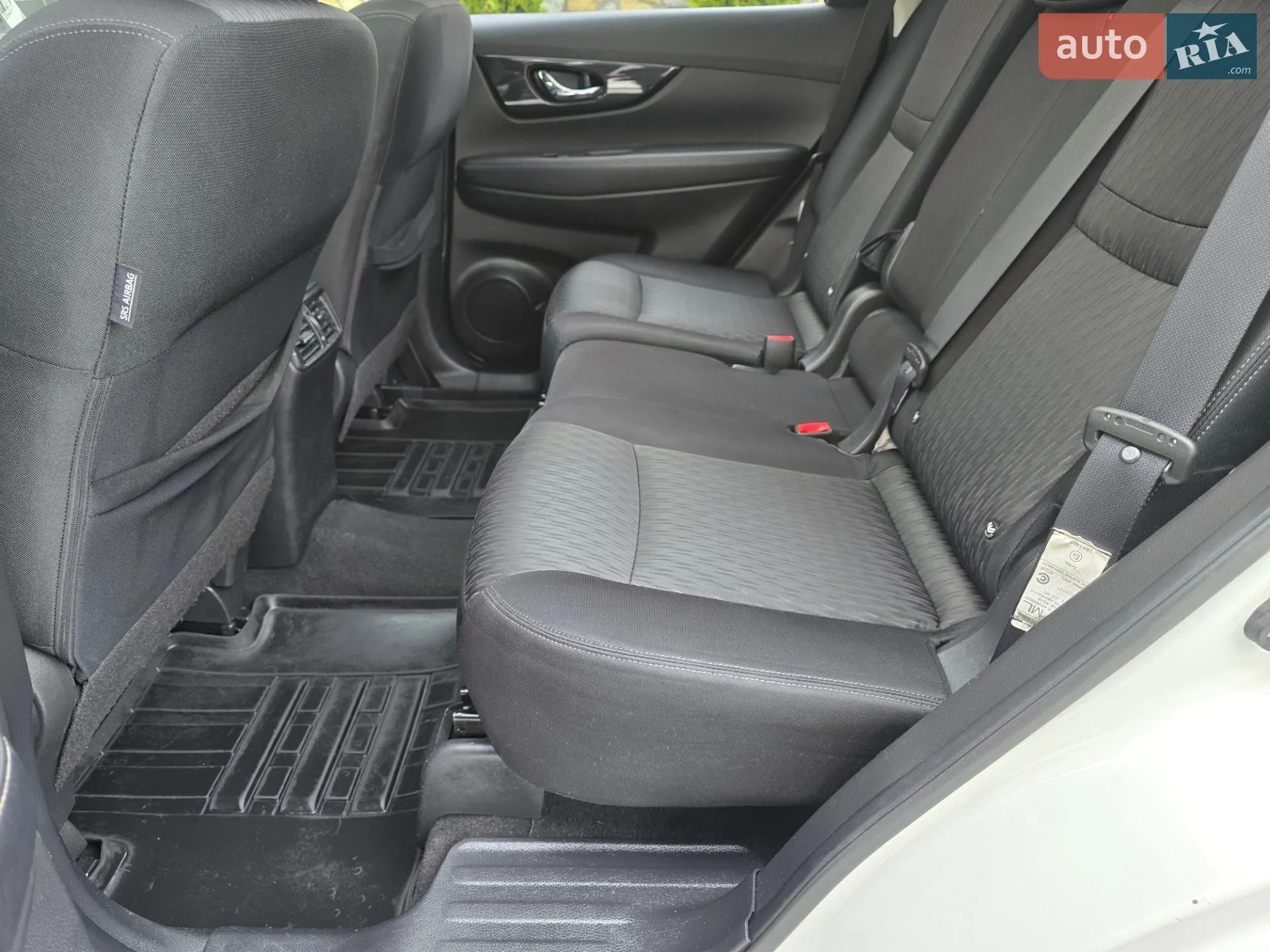 Nissan X-Trail 2018 VIN JN1TCAT32U0122181 фото оголошення 28 з 74