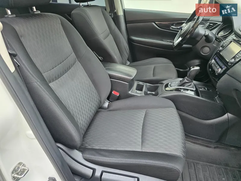 Nissan X-Trail 2018 VIN JN1TCAT32U0122181 фото оголошення 31 з 113