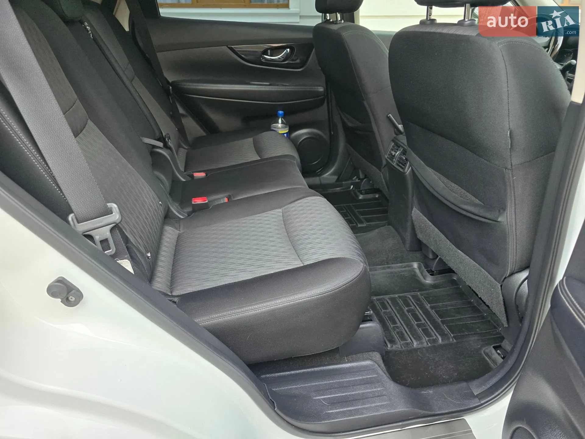 Nissan X-Trail 2018 VIN JN1TCAT32U0122181 фото оголошення 35 з 74