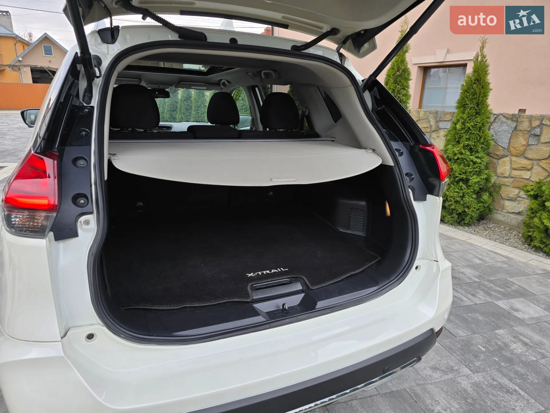Nissan X-Trail 2018 VIN JN1TCAT32U0122181 фото оголошення 37 з 74