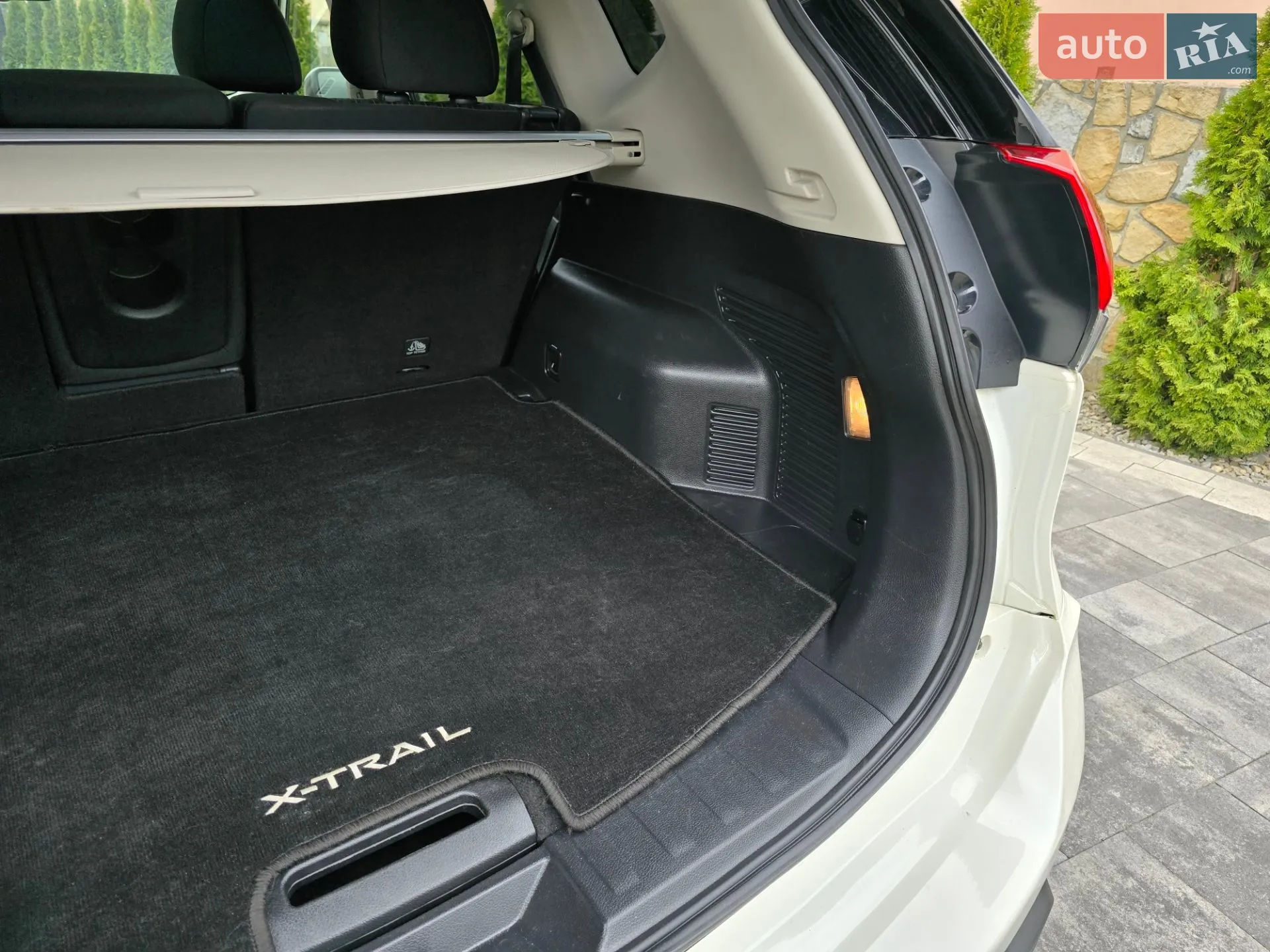 Nissan X-Trail 2018 VIN JN1TCAT32U0122181 фото оголошення 39 з 74