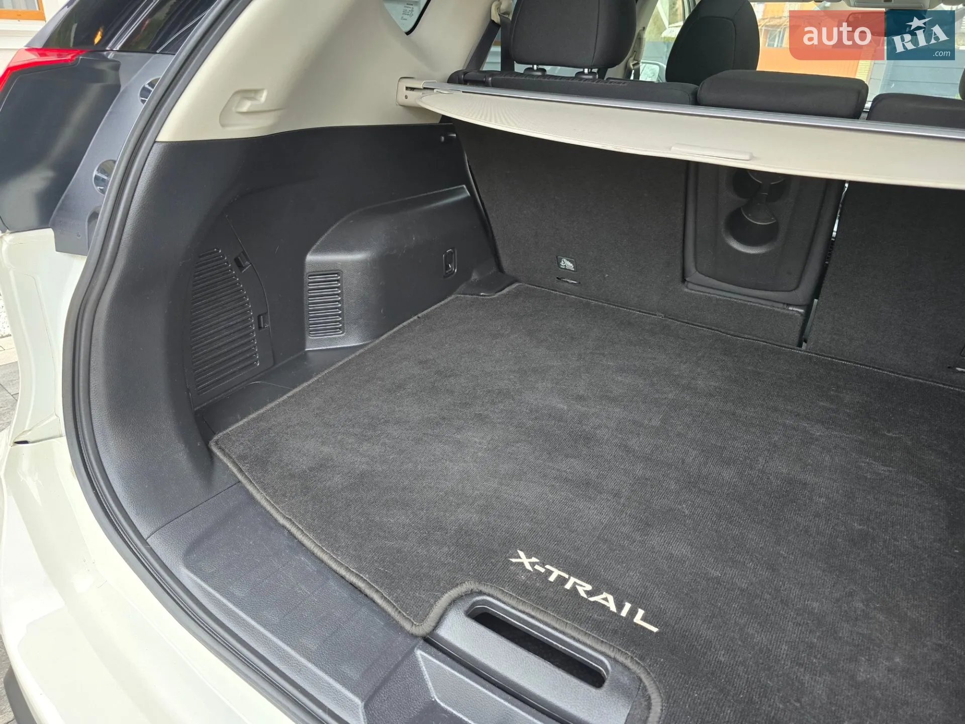 Nissan X-Trail 2018 VIN JN1TCAT32U0122181 фото оголошення 40 з 74