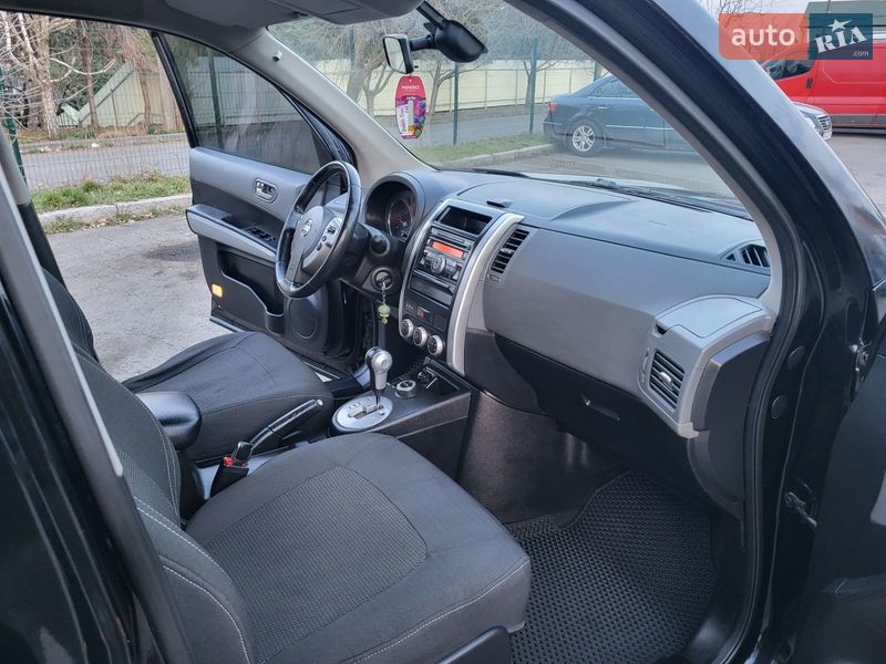 Внедорожник / Кроссовер Nissan X-Trail 2008 в Хмельницком