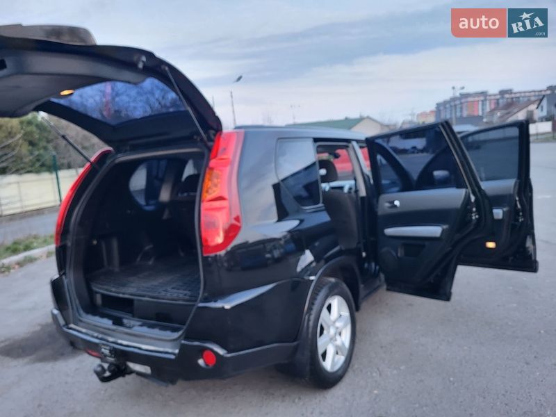 Внедорожник / Кроссовер Nissan X-Trail 2008 в Хмельницком