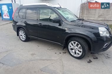 Внедорожник / Кроссовер Nissan X-Trail 2011 в Звягеле