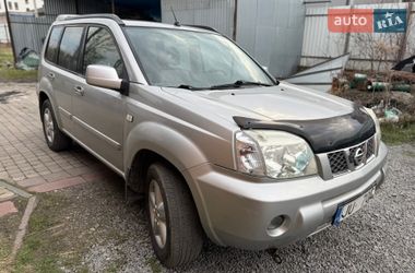 Позашляховик / Кросовер Nissan X-Trail 2004 в Львові