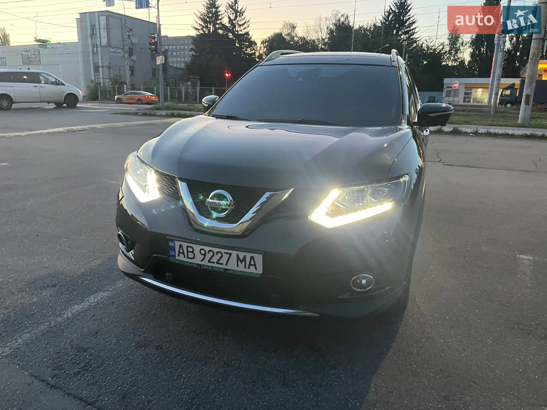 2014 Nissan X-Trail - фото 1