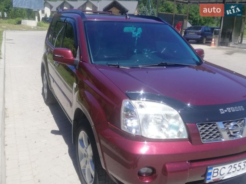 Внедорожник / Кроссовер Nissan X-Trail 2006 в Микуличине