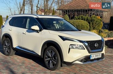 Позашляховик / Кросовер Nissan X-Trail 2023 в Чернівцях