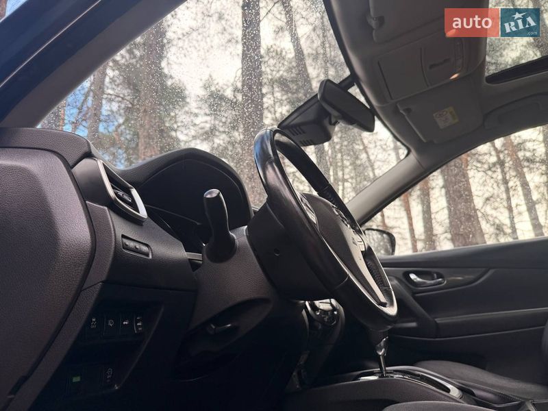 Внедорожник / Кроссовер Nissan X-Trail 2016 в Ахтырке