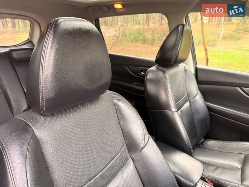 Внедорожник / Кроссовер Nissan X-Trail 2016 в Ахтырке