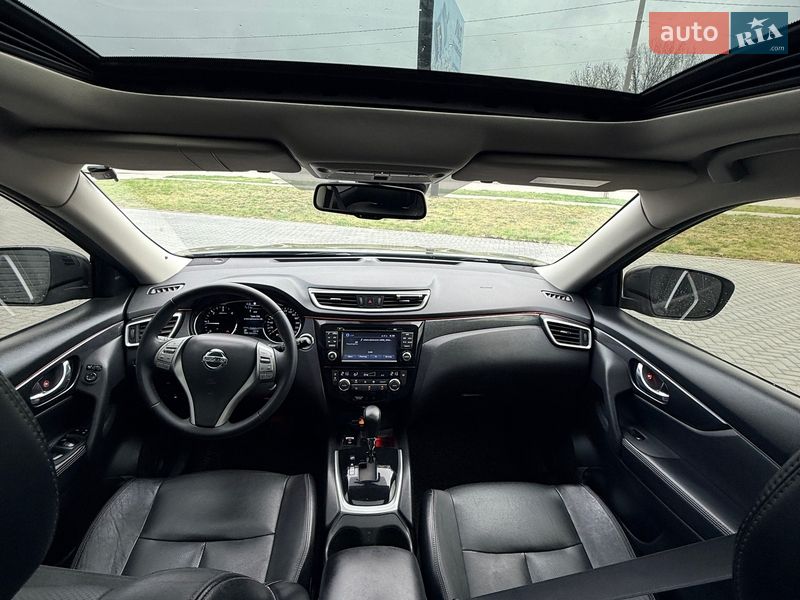 Внедорожник / Кроссовер Nissan X-Trail 2015 в Кропивницком