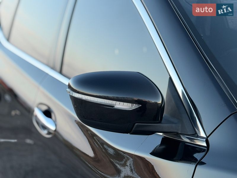 Внедорожник / Кроссовер Nissan X-Trail 2017 в Виннице