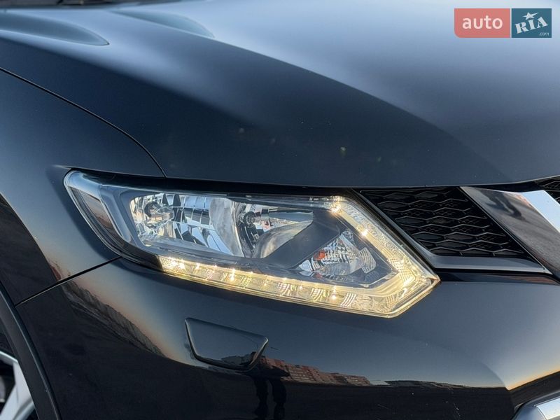 Внедорожник / Кроссовер Nissan X-Trail 2017 в Виннице