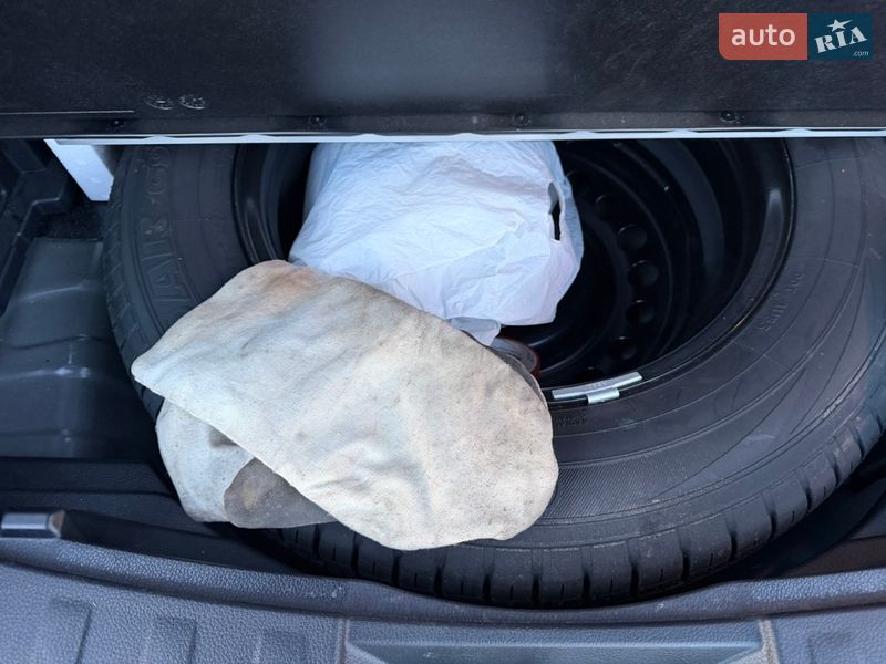 Внедорожник / Кроссовер Nissan X-Trail 2017 в Виннице