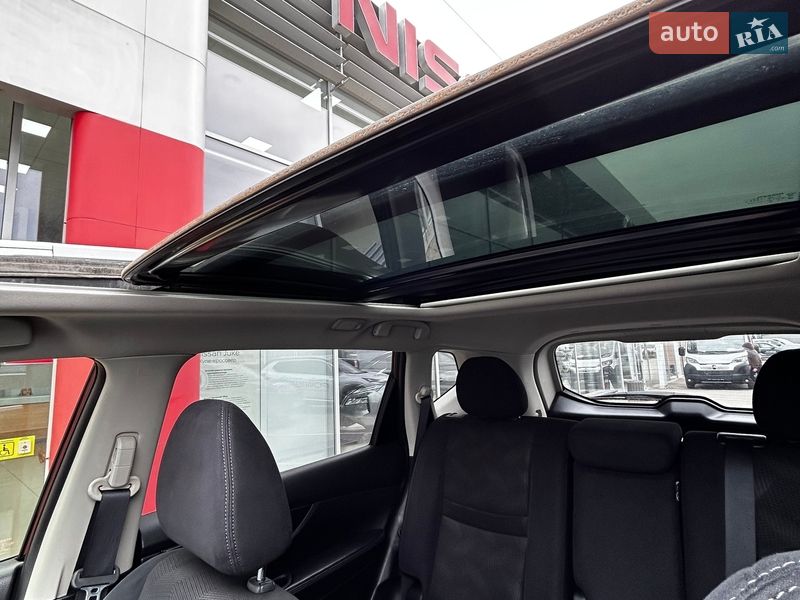 Позашляховик / Кросовер Nissan X-Trail 2016 в Вінниці