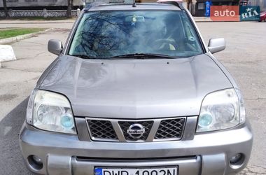Внедорожник / Кроссовер Nissan X-Trail 2005 в Лебедине