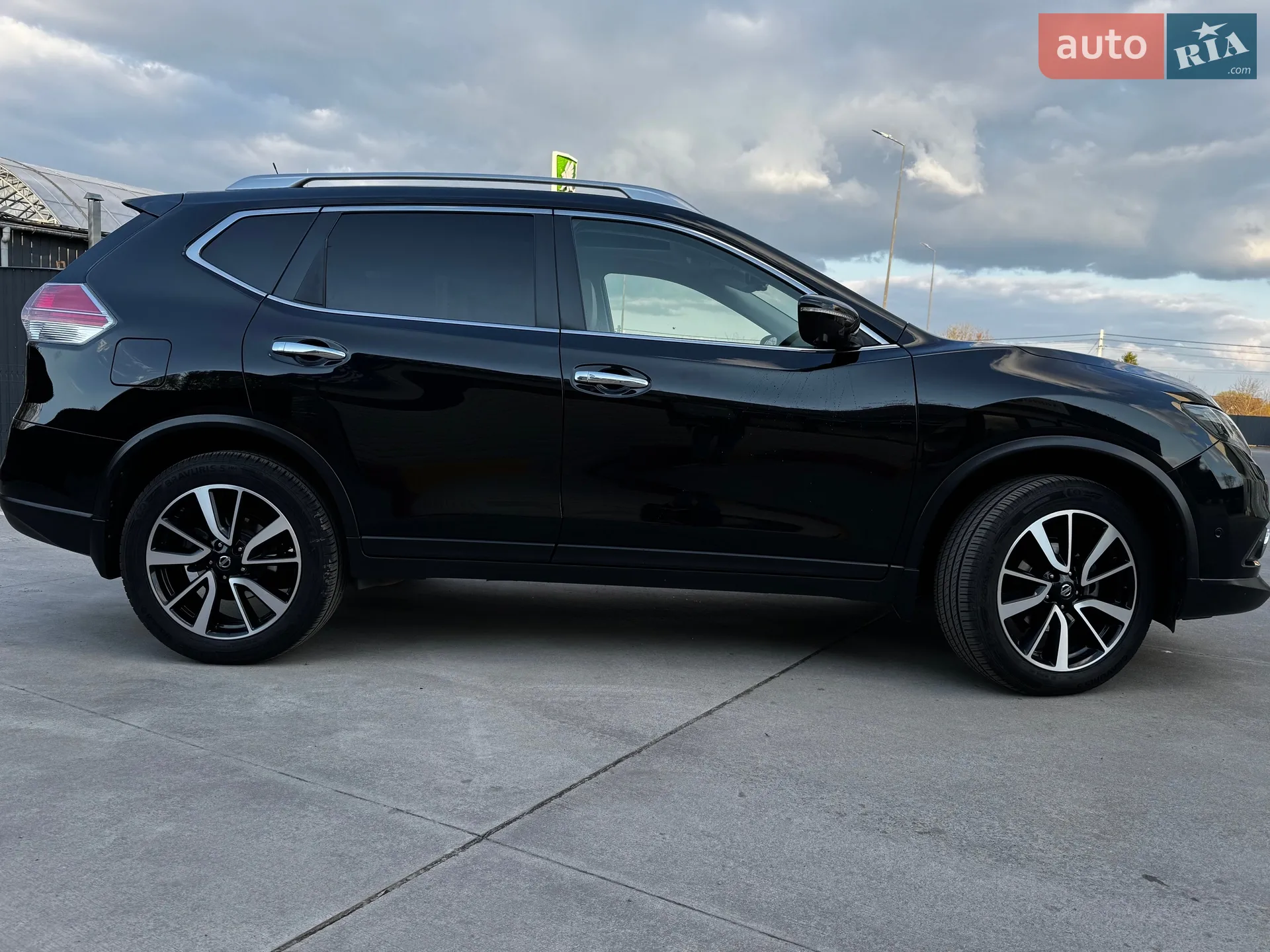 2017 Nissan X-Trail - мініатюра 4