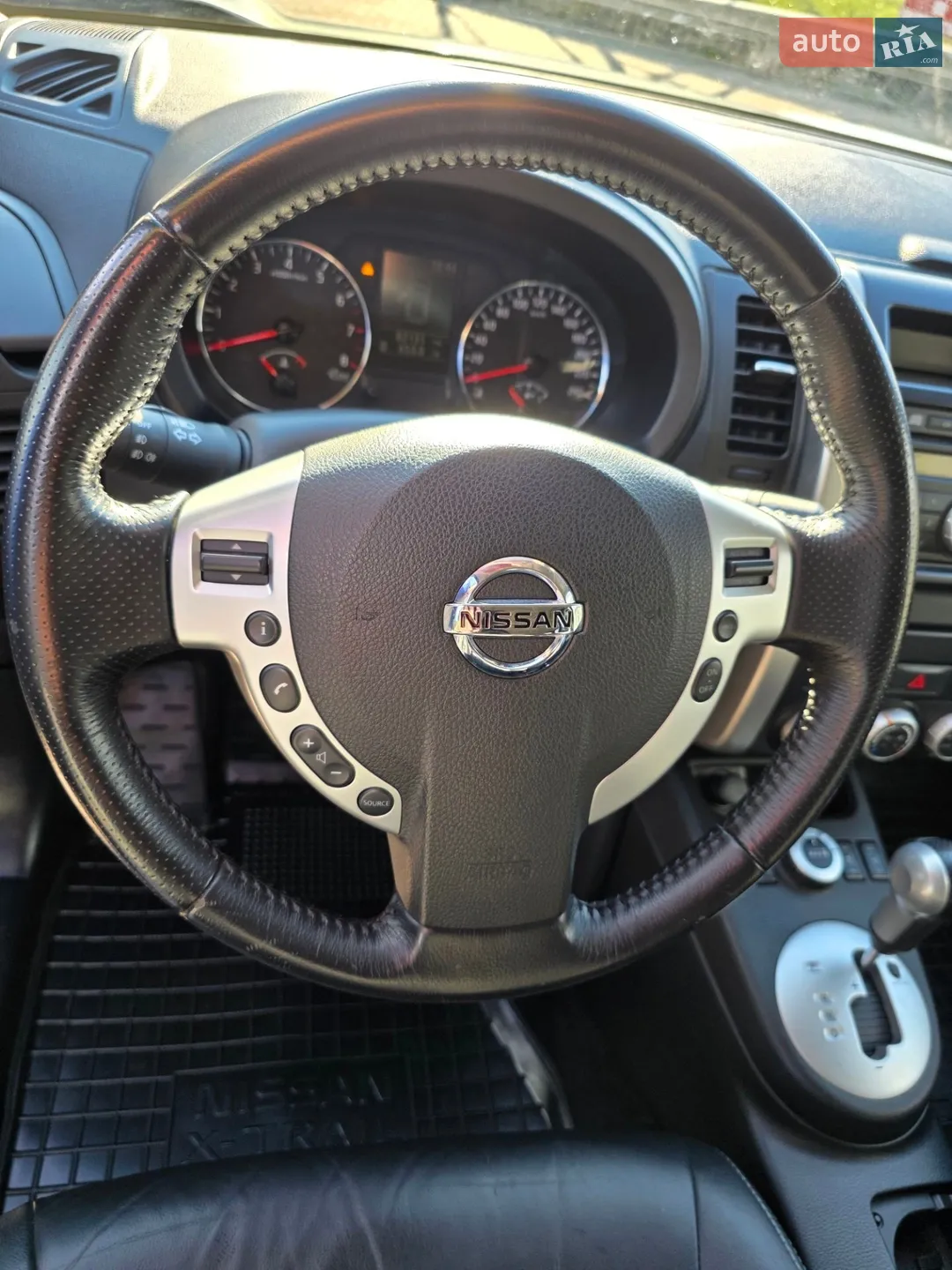 2011 Nissan X-Trail - мініатюра 28