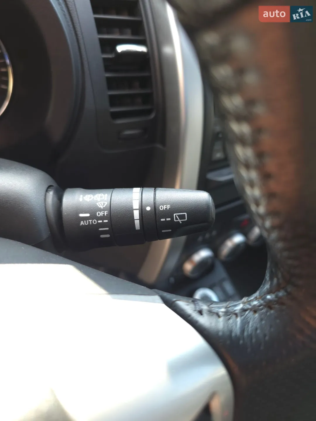 2011 Nissan X-Trail - мініатюра 41