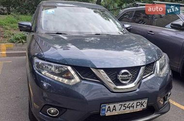 Позашляховик / Кросовер Nissan X-Trail 2016 в Києві