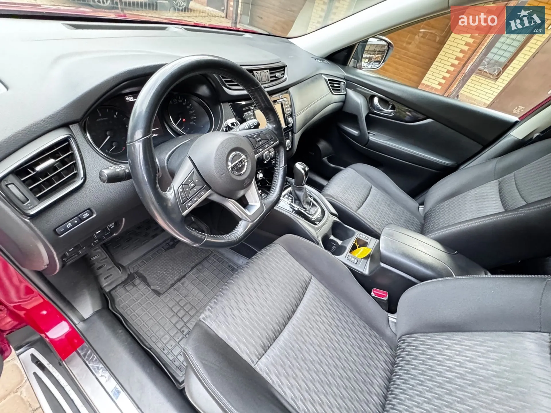 2017 Nissan X-Trail - мініатюра 14