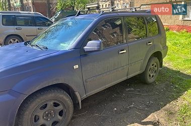Внедорожник / Кроссовер Nissan X-Trail 2005 в Краматорске