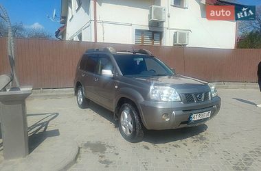 Внедорожник / Кроссовер Nissan X-Trail 2005 в Болехове