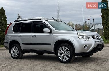 Внедорожник / Кроссовер Nissan X-Trail 2012 в Сумах