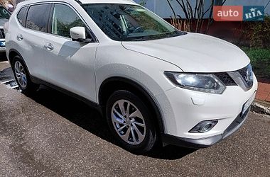 Позашляховик / Кросовер Nissan X-Trail 2017 в Києві