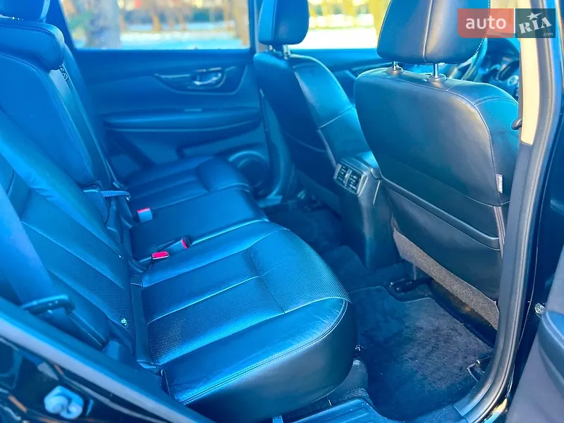 Nissan X-Trail 2017 VIN JN1JFAT32U0100550 фото оголошення 27 з 96