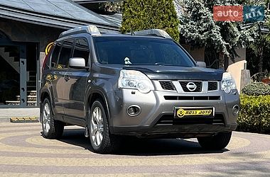 Позашляховик / Кросовер Nissan X-Trail 2011 в Львові