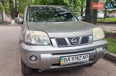 Внедорожник / Кроссовер Nissan X-Trail 2005 в Николаеве