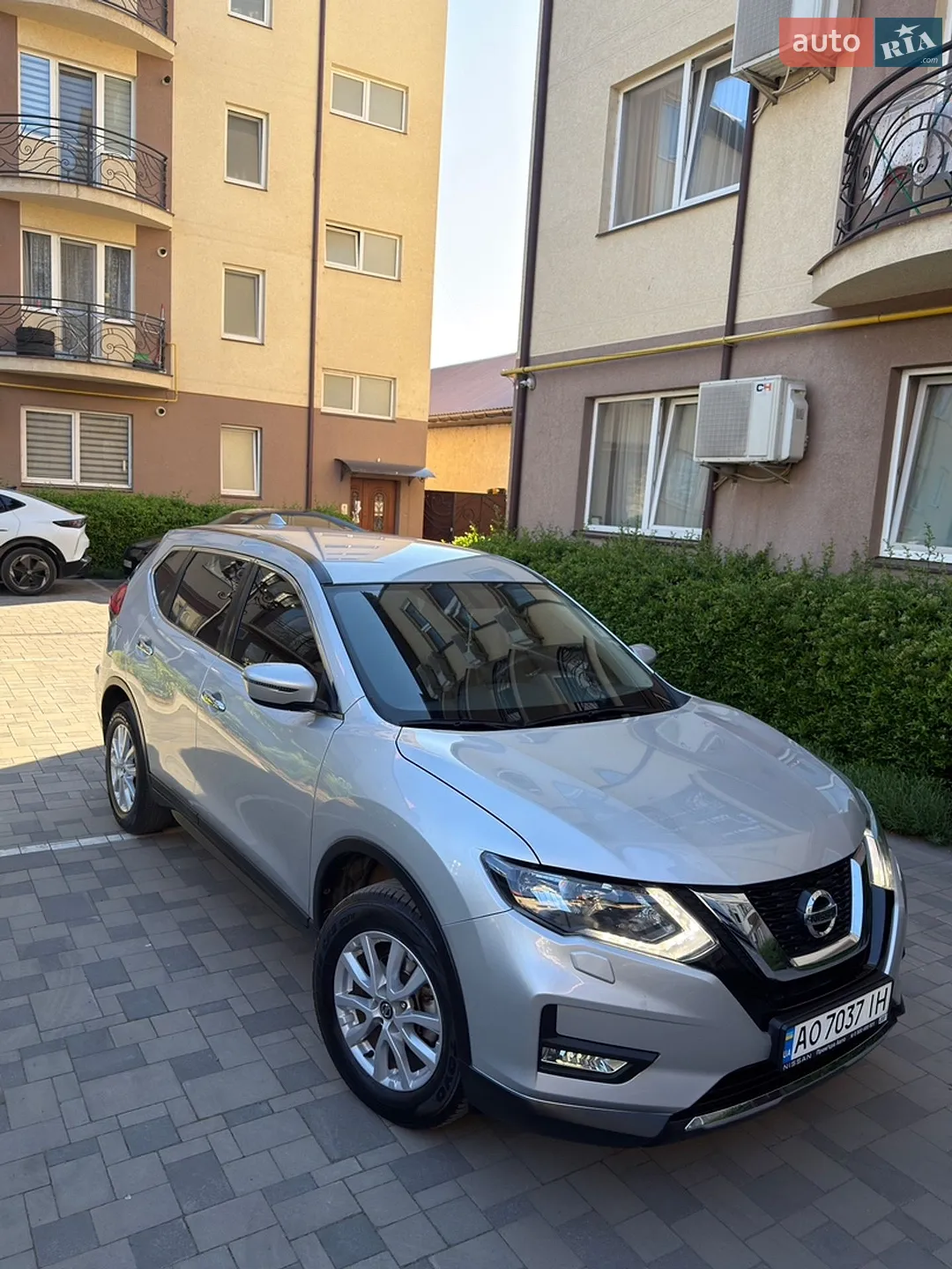 2018 Nissan X-Trail - мініатюра 2