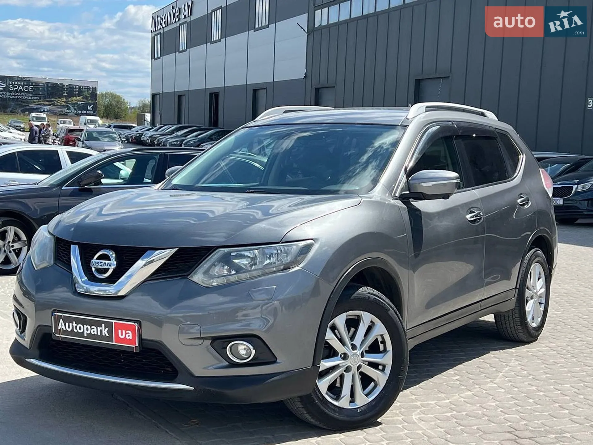 2015 Nissan X-Trail - фото 1