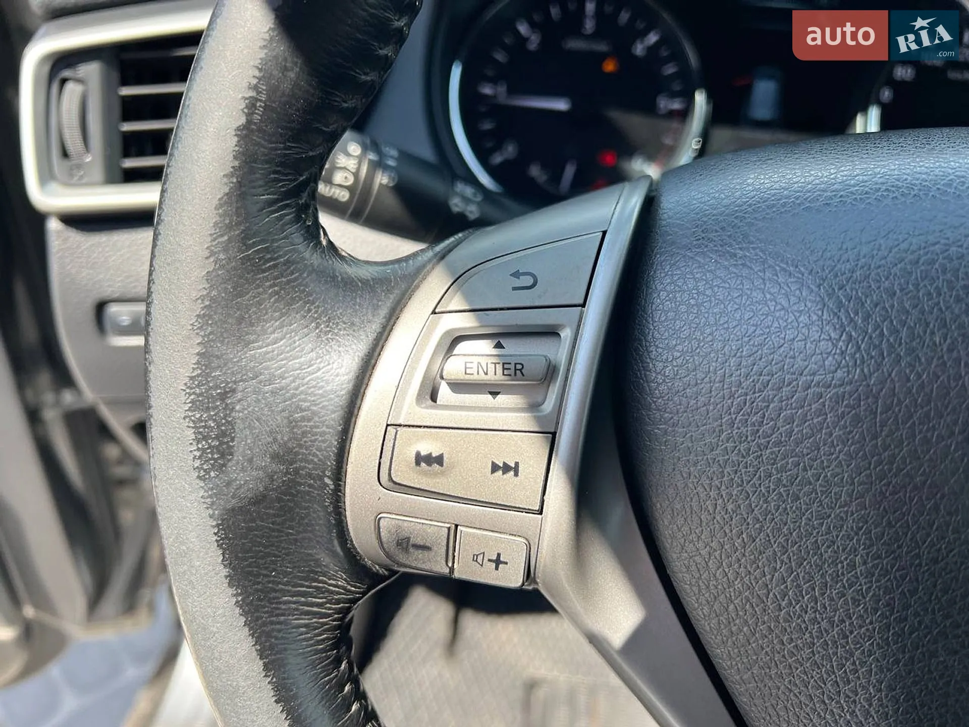 2015 Nissan X-Trail - мініатюра 26