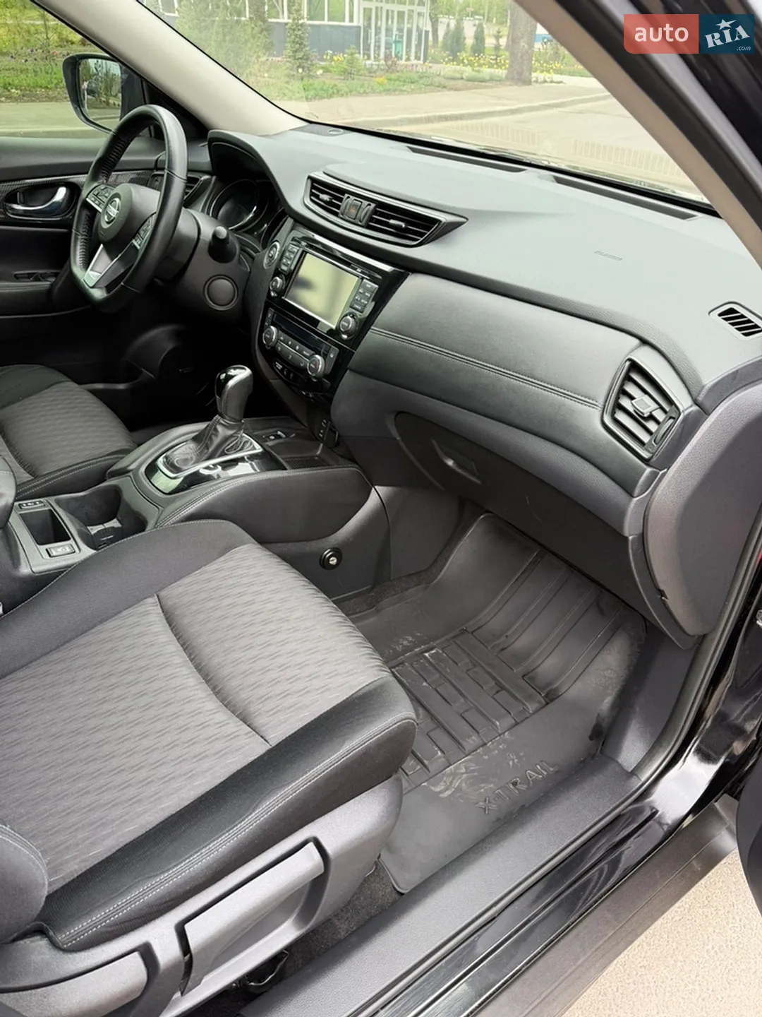 2017 Nissan X-Trail - мініатюра 13
