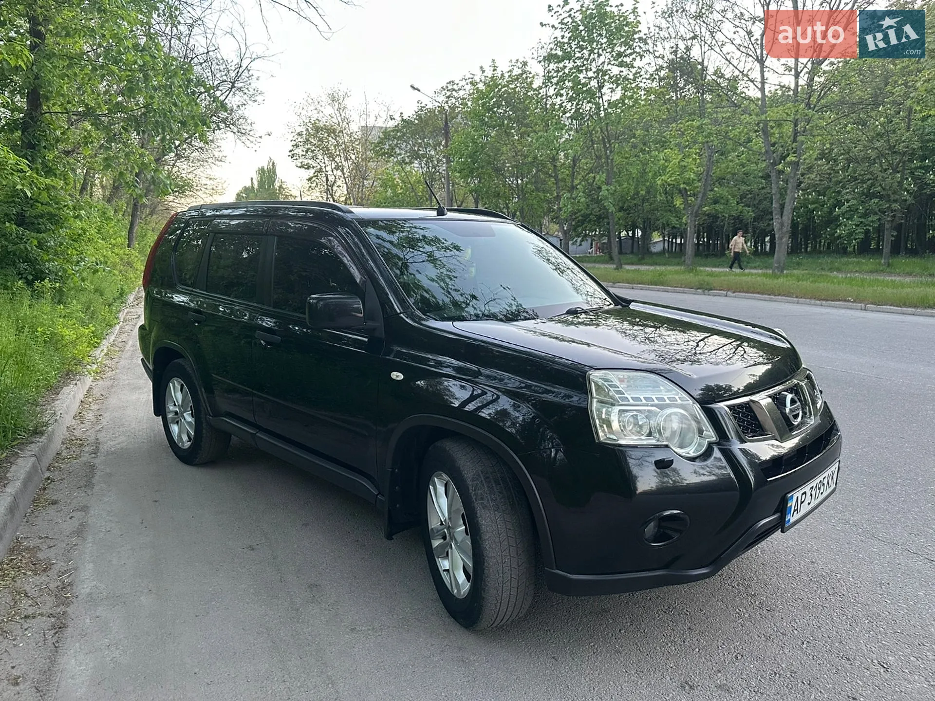 2011 Nissan X-Trail - мініатюра 2