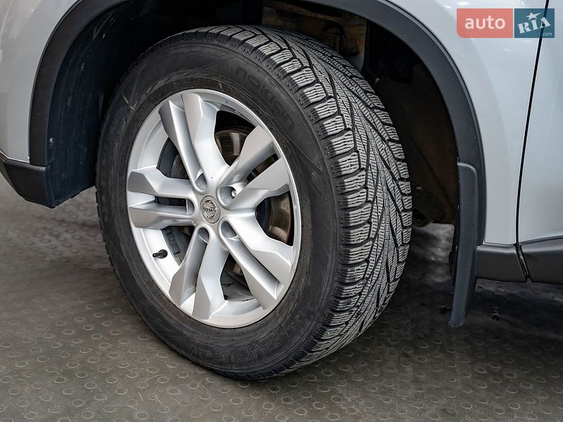 Внедорожник / Кроссовер Nissan X-Trail 2012 в Киеве
