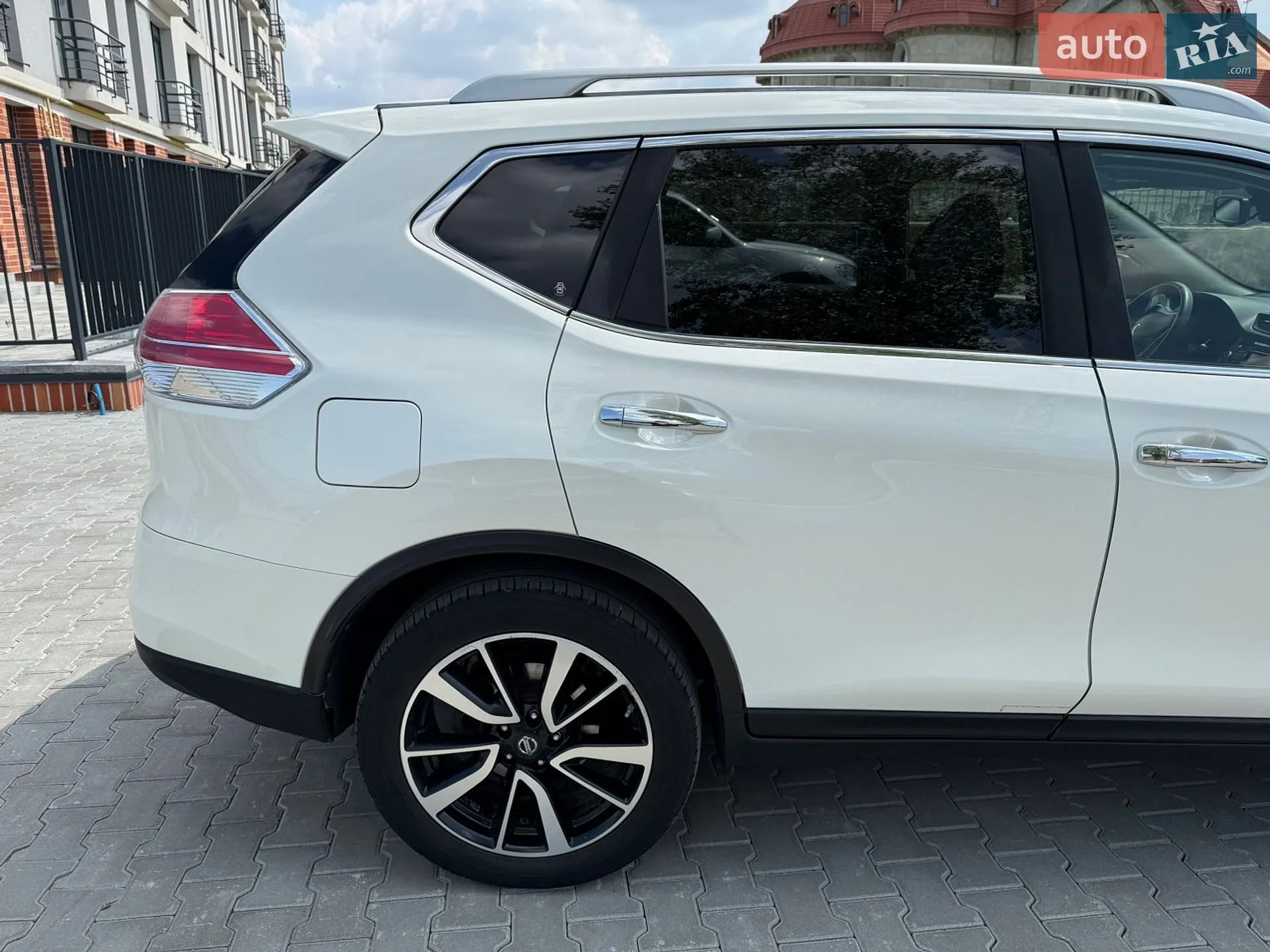 2015 Nissan X-Trail - мініатюра 16